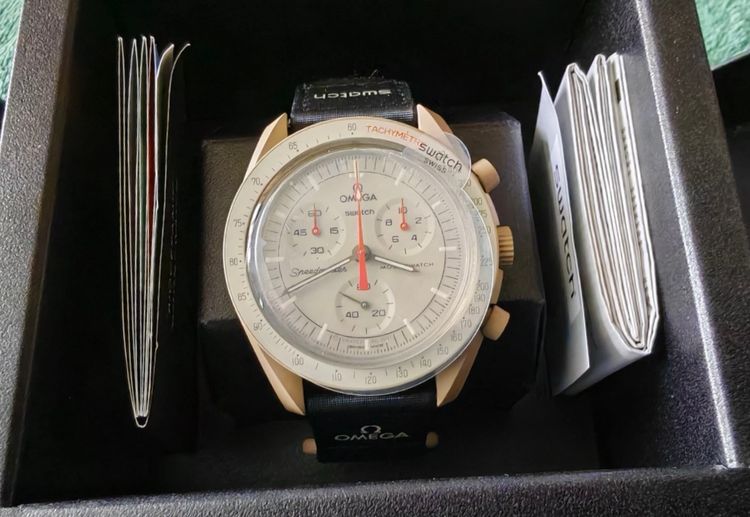 Swatch Mission To Jupiter Bioceramic Moonswatch 5