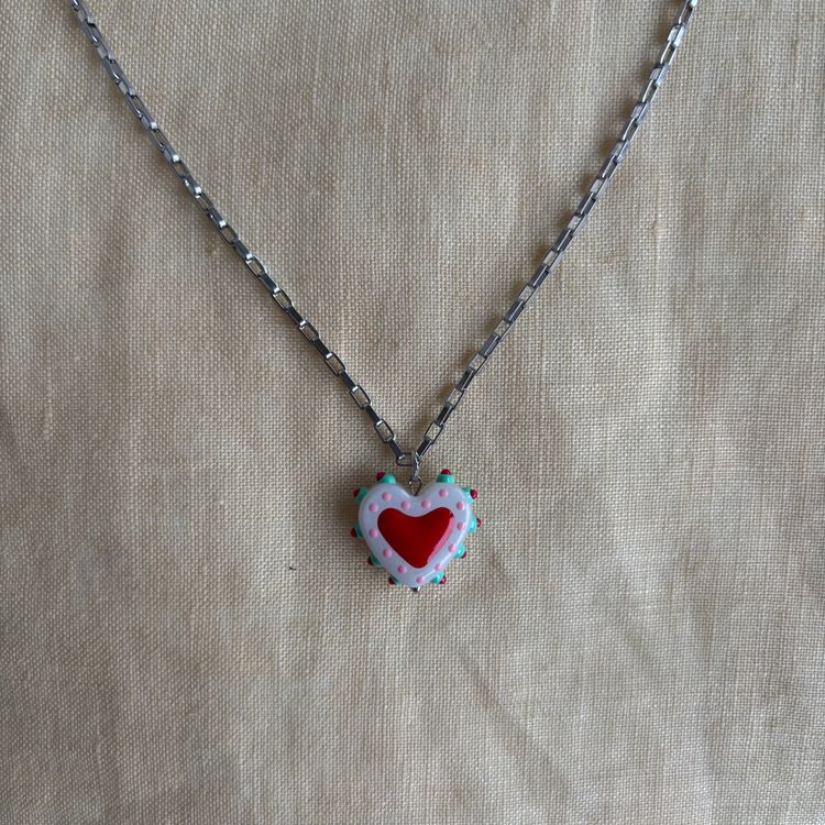 Mauve Heart Pendant Necklace 3