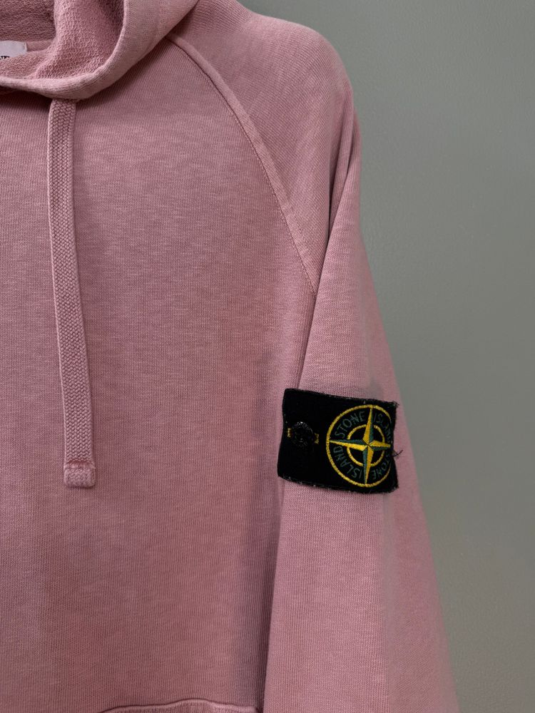 Stone Island Pink Hoodie imagen 3