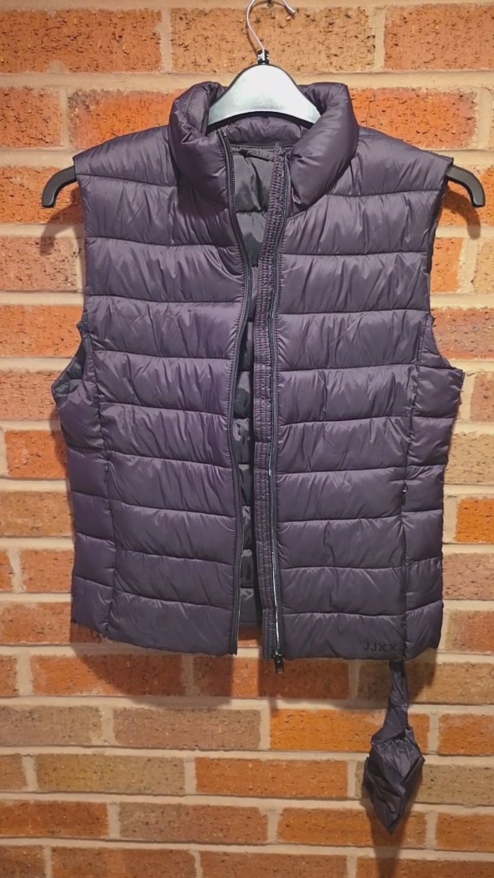 JJXX Puffer Gilet image 1