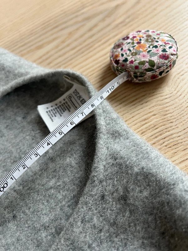 Impresionante poncho COS de lana y cachemira 🐑 imagen 9