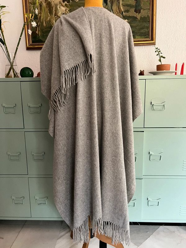 Impresionante poncho COS de lana y cachemira 🐑 imagen 8
