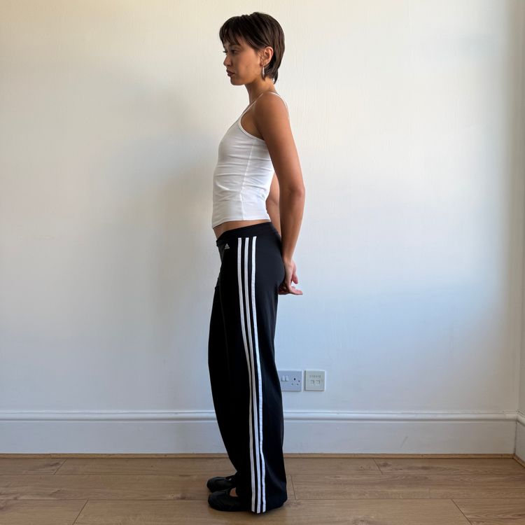 Black v-waist Adidas yoga pants - Size S imagen 5