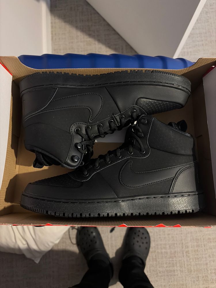 Nike Court Borough Mid Winter Shoes