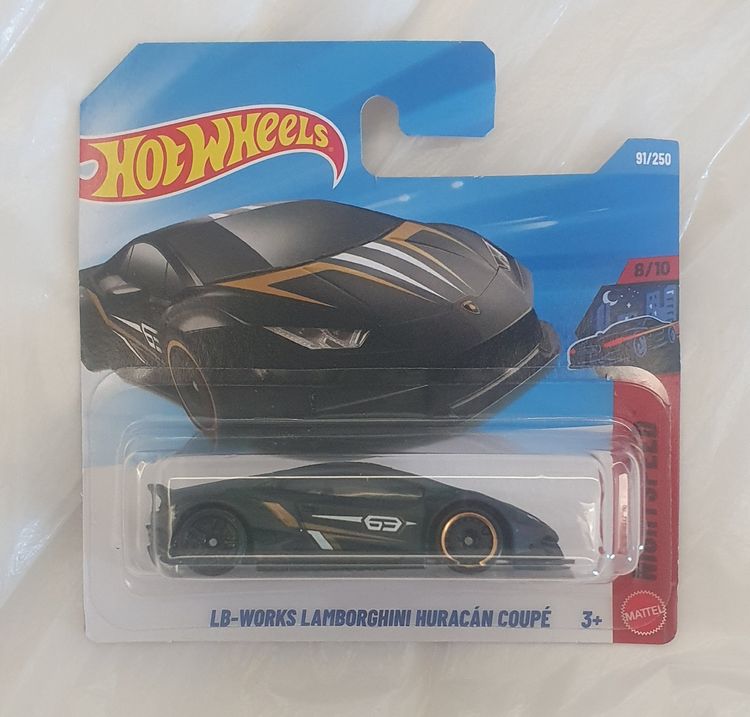 Hot Wheels Lb-Works Lamborghini Huracán Coupé Toy Car