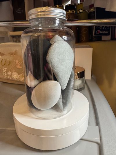 Makeup Sponges Set In Jar RRP £14.99
