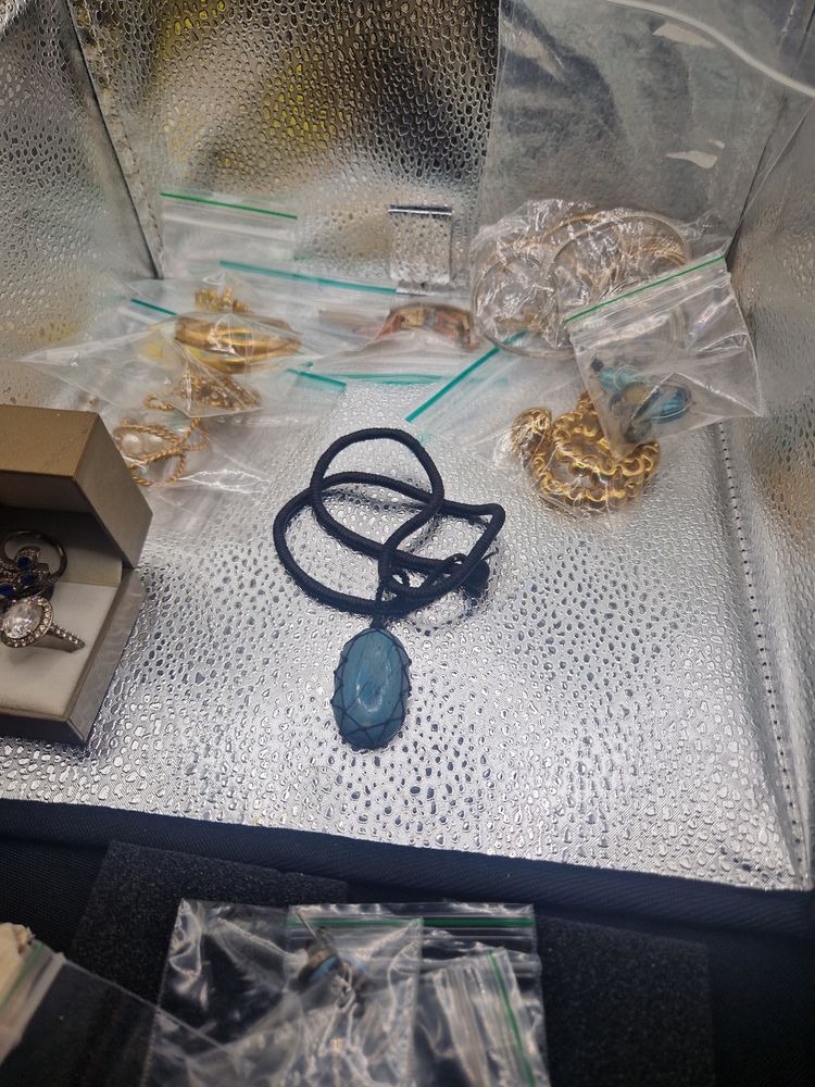 Assorted Jewelry Pieces