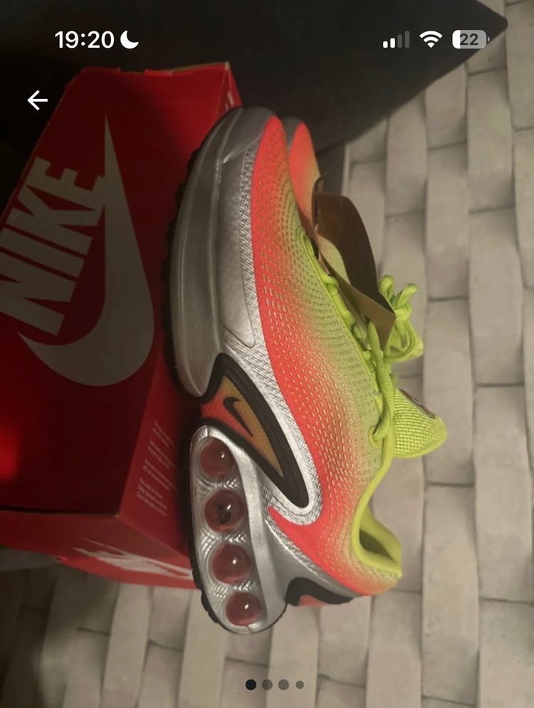 Immagine di Nike Air Max DN SE 4