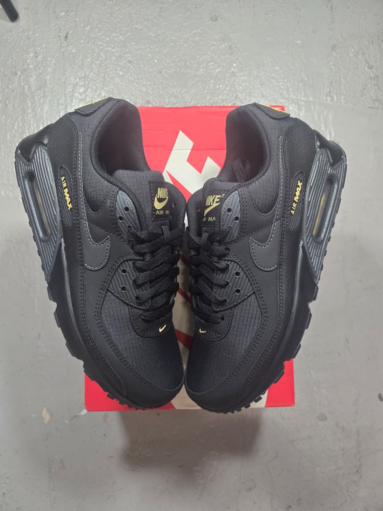 Nike Air Max Sneakers