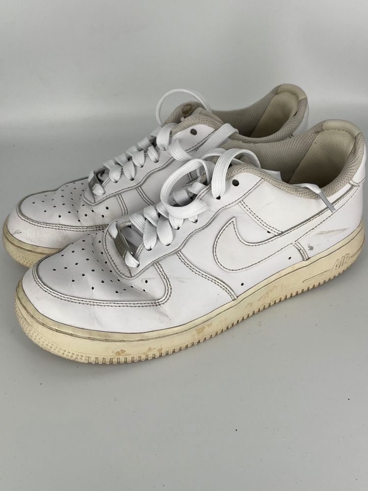 Nike Air Force 42 White Sneakers
