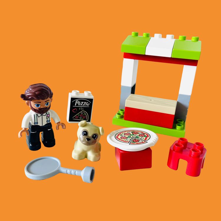 LEGO DUPLO: Pizza Stand With Dog (10927) - 100% Complete image 1