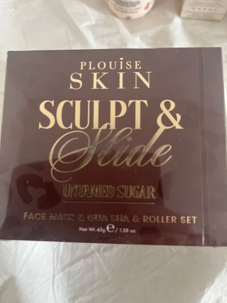 Plouise Skin Sculpt & Slide Untamed Sugar Face Mask & Gua Sha & Roller Set image 1