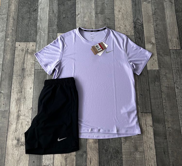 Nike Dri-Fit UV Miler T-shirt & Short Set ‘Hydrangeas’ - Size Large / XL