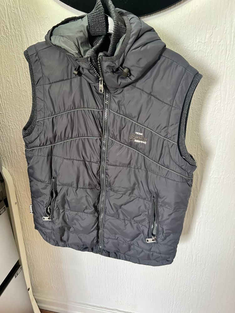 Super dry Sleeveless Padded Jacket large 