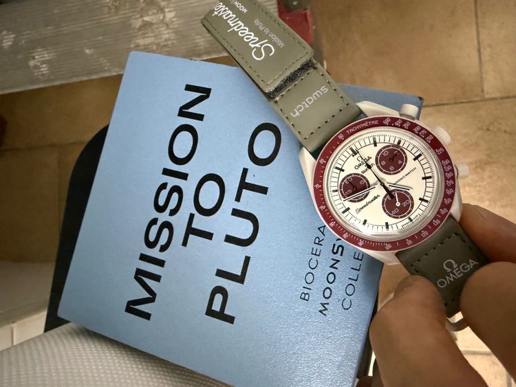 Omega Swatch Speedmaster MoonSwatch Mission to Pluto watch 4