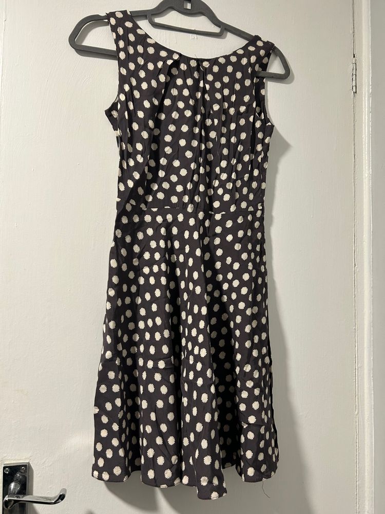K&D London Sleeveless Polka Dot Dress