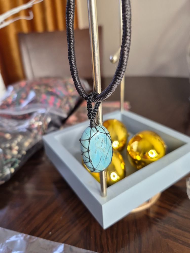 Turquoise Pendant Necklace image 1