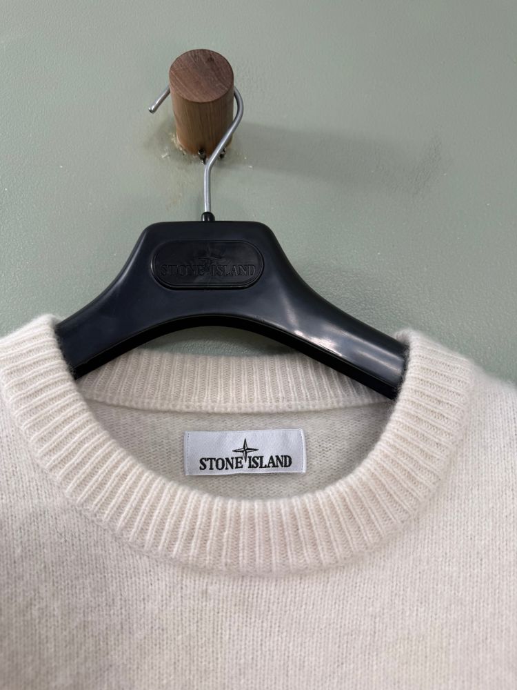 Immagine di Stone Island Beige Knit Jumper 2