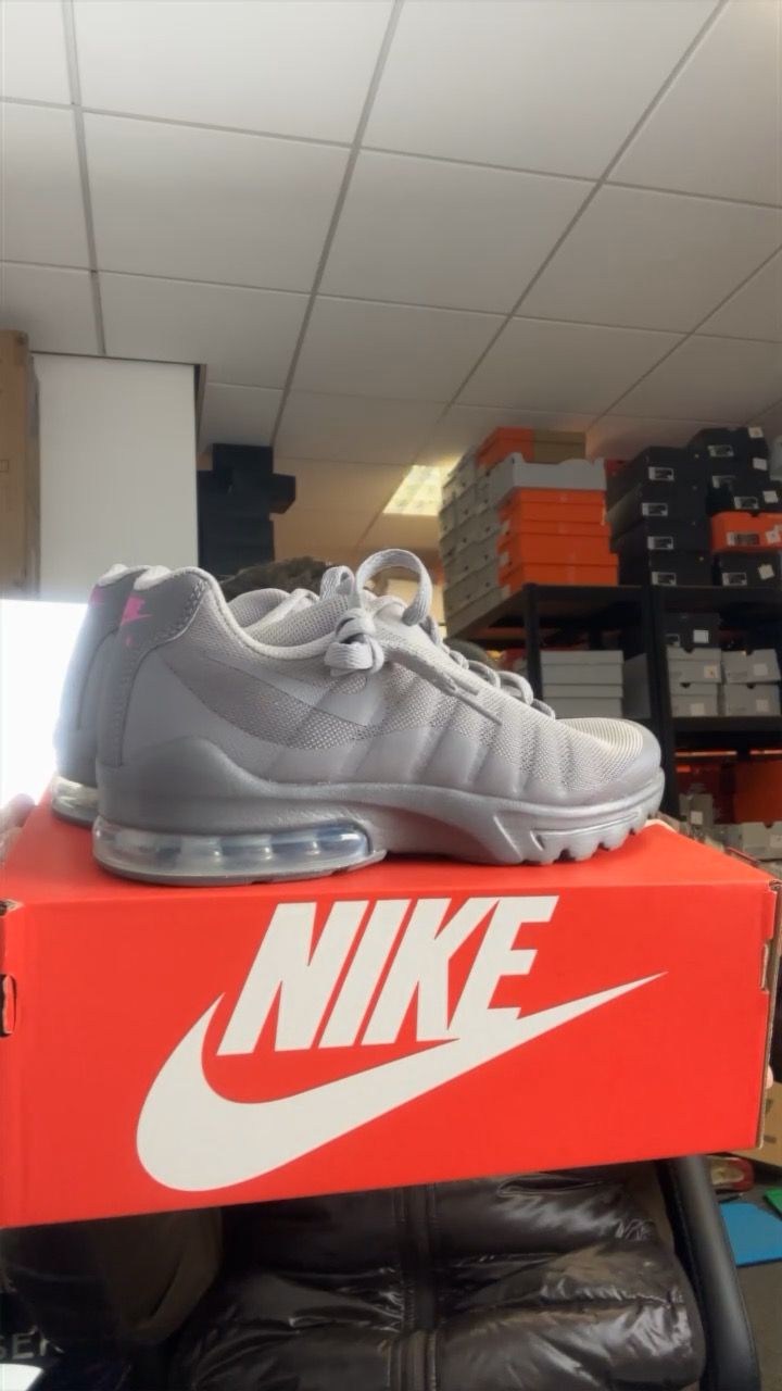 Nike NIKE AIR MAX INVIGOR PRINT UK 5 AH5261-001 product image