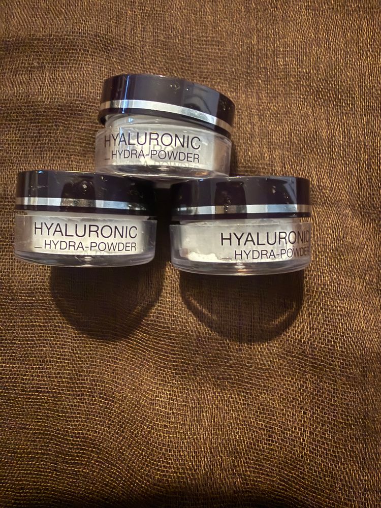 By Terry Hydra-Care Setting Powder 4