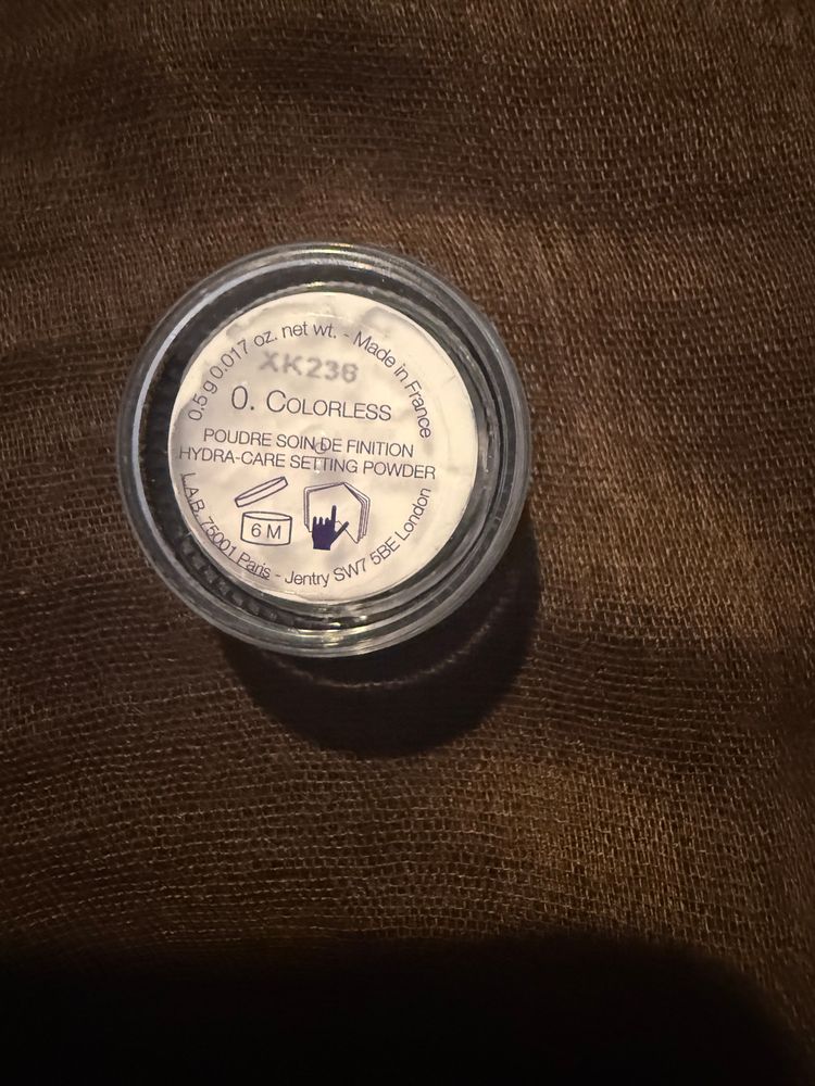 By Terry Hydra-Care Setting Powder 3