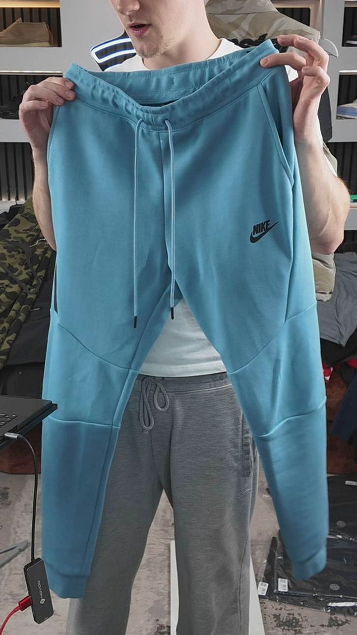 Nike NIke Tech Joggers Small  product image