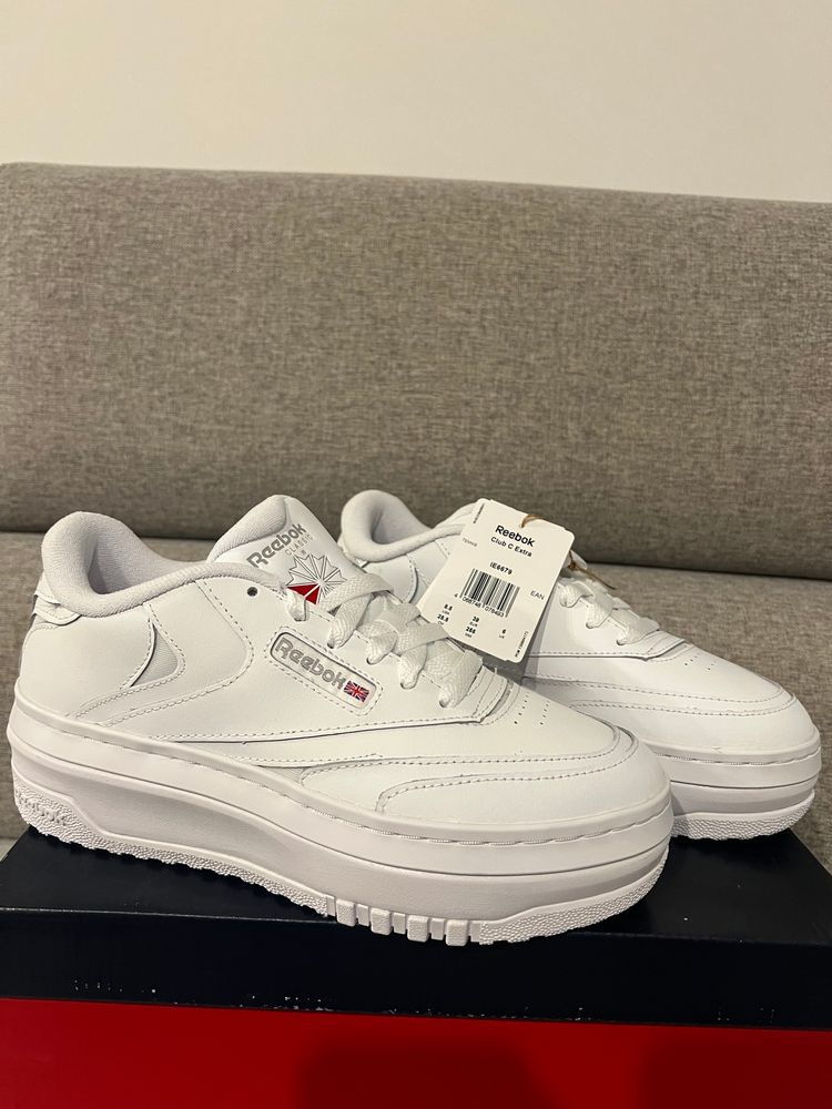 Reebok Reebok  White Sneakers 39 product image