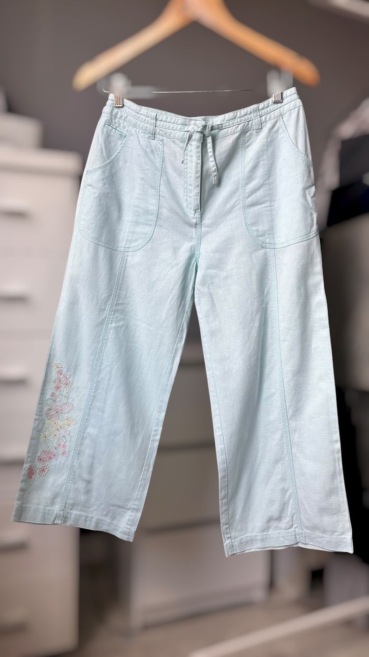 Light Blue Pants With Floral Embroidery 100 % LINEN L 