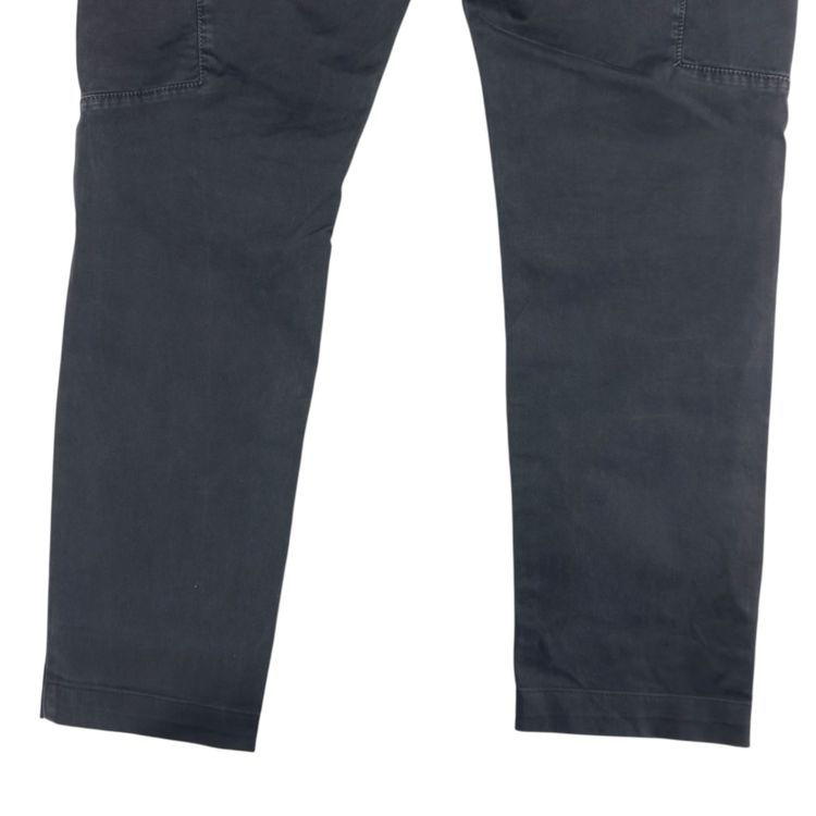 Title A/W 20 Stone Island T.CO+OLD Skinny Cargo Trousers - Navy image 3