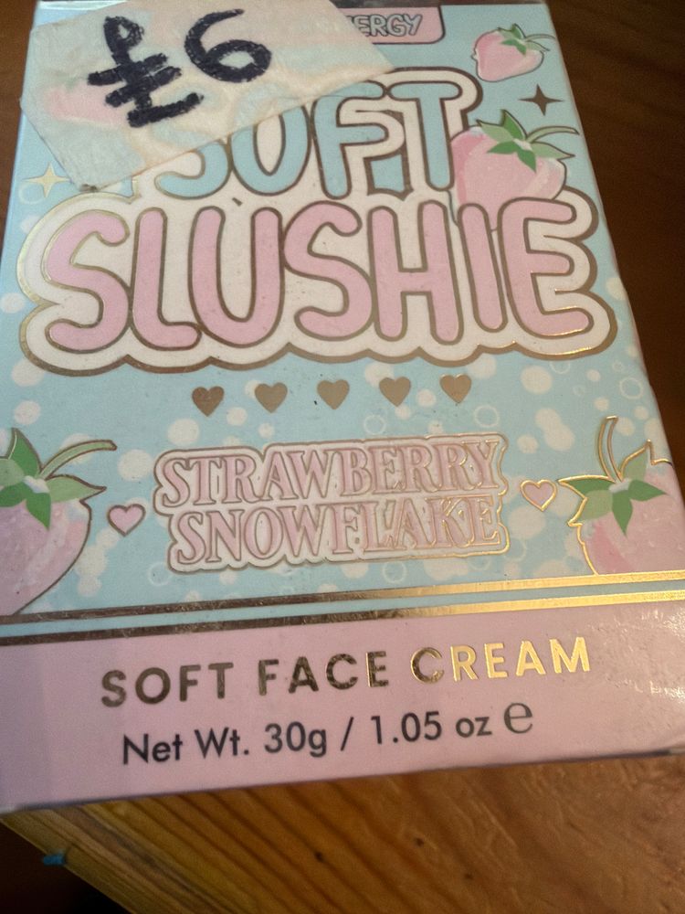 Soft Slushie Strawberry Snowflake Soft Face Cream