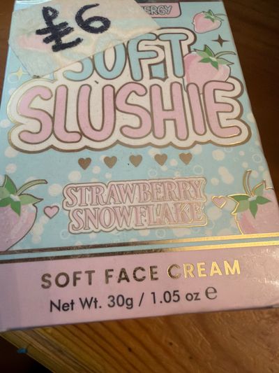 Soft Slushie Strawberry Snowflake Soft Face Cream