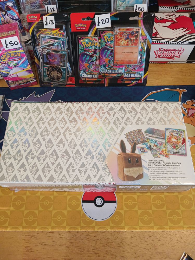 Prismatic Evolutions Super-Premium Collection image 2