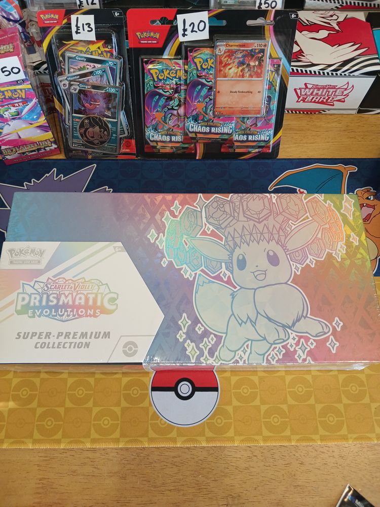 Prismatic Evolutions Super-Premium Collection image 1