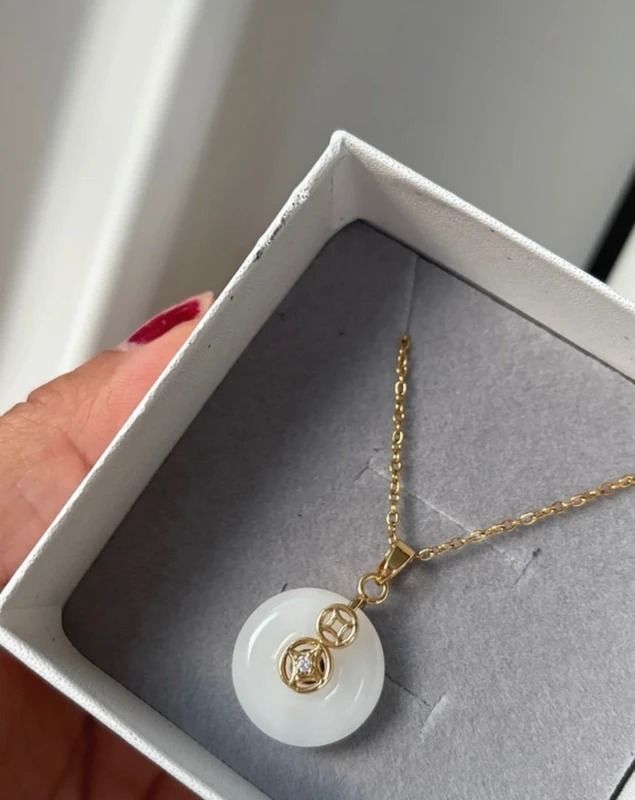 Gold Chain Necklace With White Circular Pendant image 3