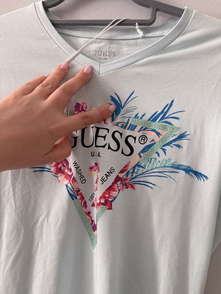 Guess Floral Logo T-Shirt koszula damska rozmiar m  3