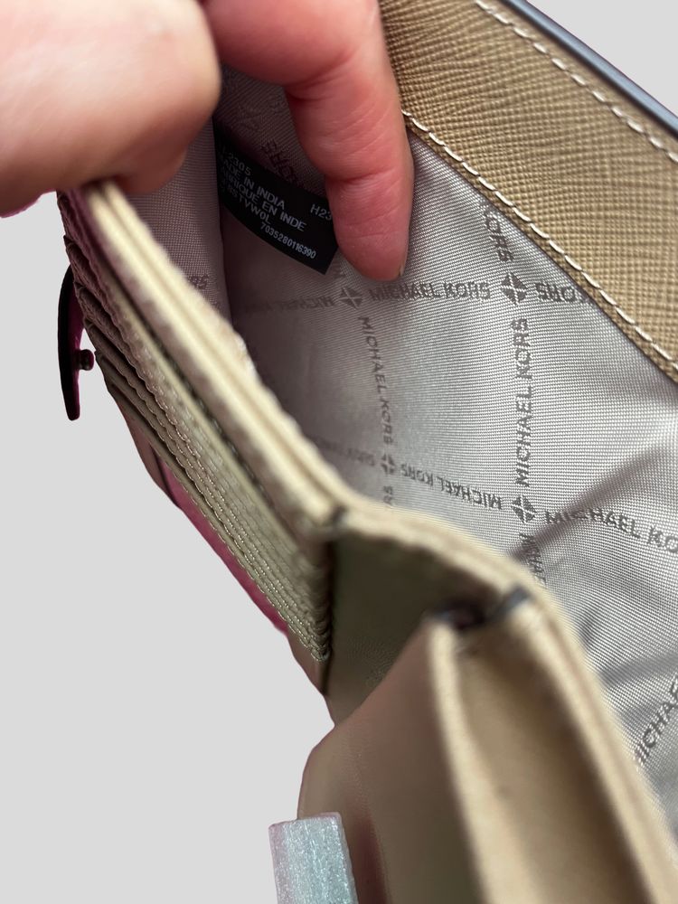 Michael Kors Wristlet Wallet 6