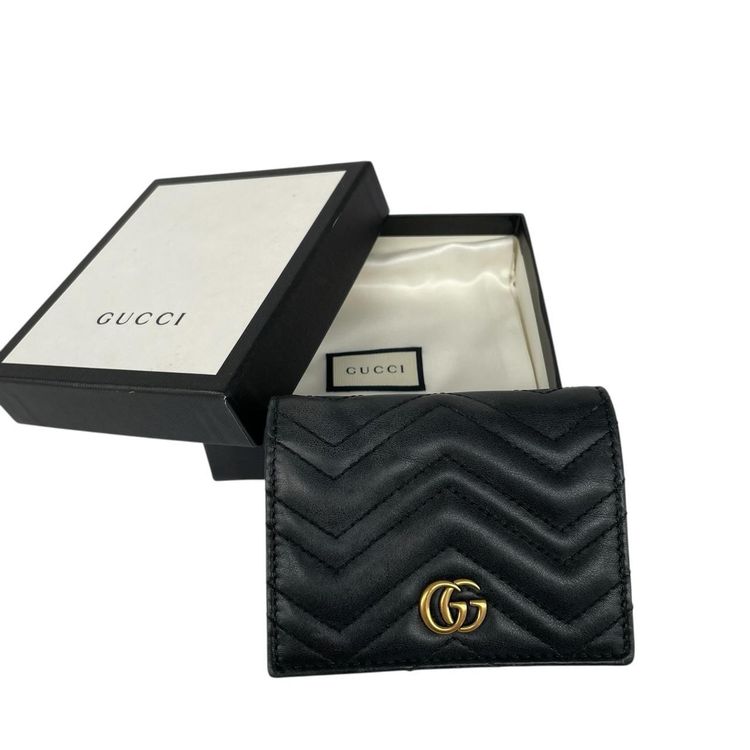 Immagine di Gucci Calfskin Matelasse GG Marmont Wallet 8