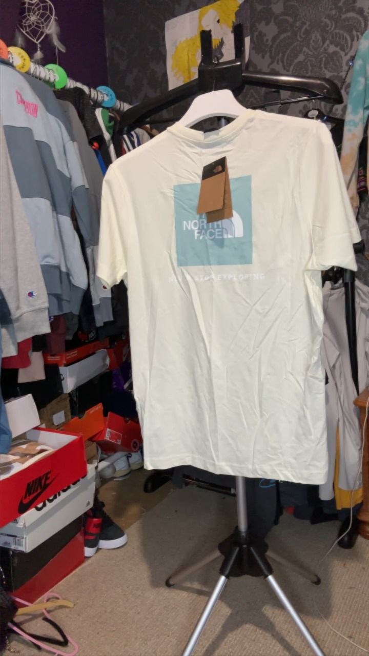 The North Face north face tee size small  product image