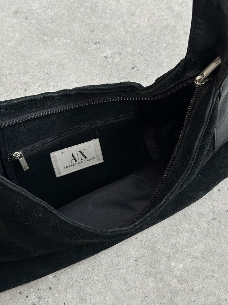 Armani Exchange 2000s Suede Leather Shoulder Bag imagen 8