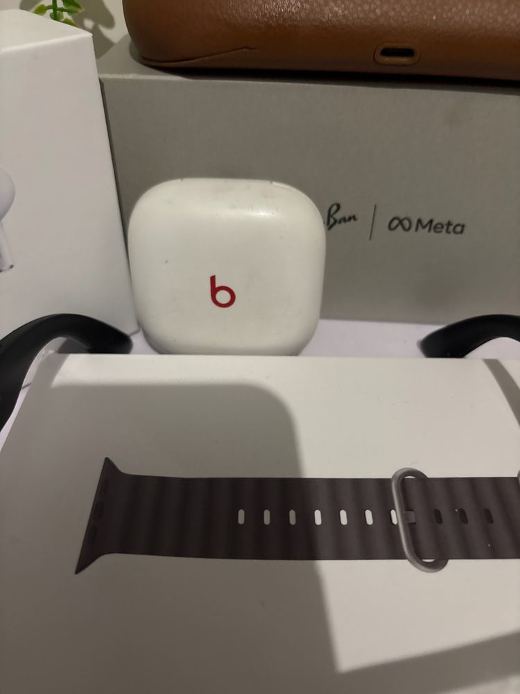 Beats EarPods , used -comes with brand new earplugs