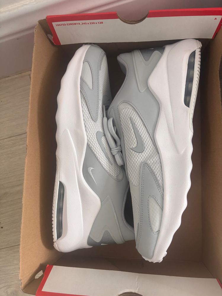 Nike air max bolts. Uk11