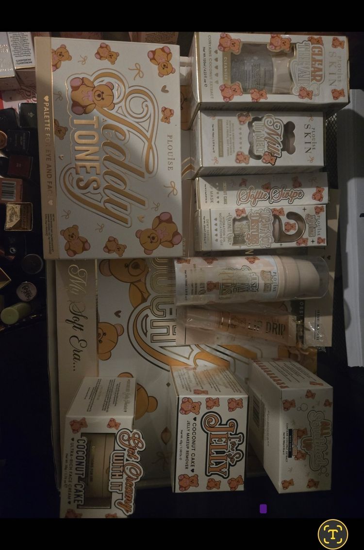 Plouise Teddy Jones Beauty And Skincare bundle Set