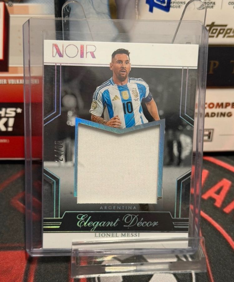 Panini noir Leo Messi jumbo patch /65 elegant decor
