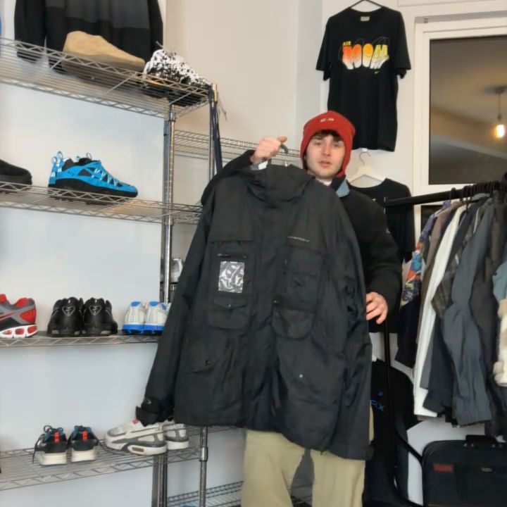 Oakley Oakley 2006 magnetic flap pocket jacket  product image