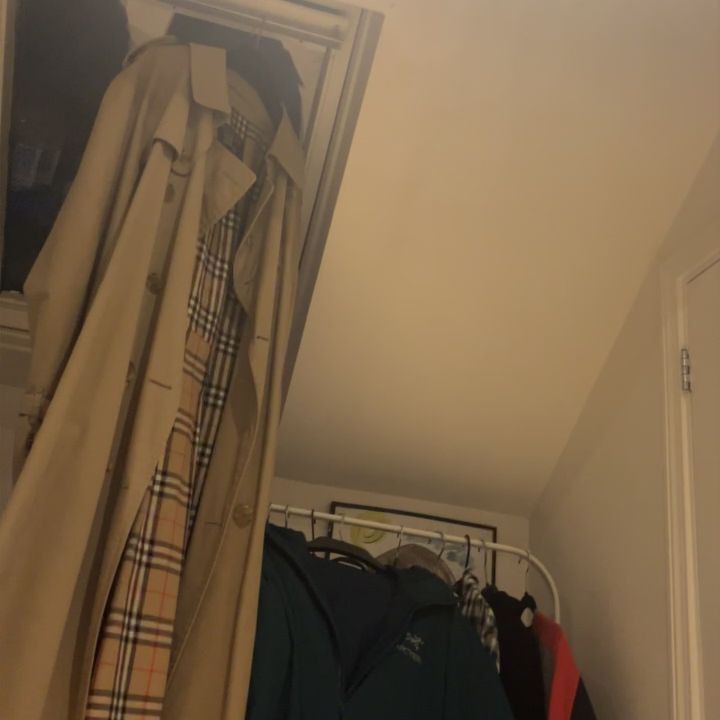 Arc'teryx arctery jacket zipper problem few marks on front product image