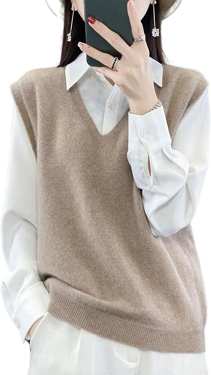 Beige Wool Knit Vest image 3