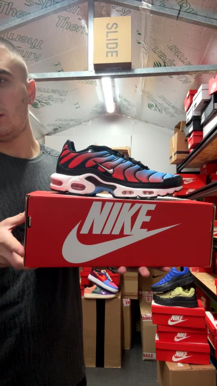 Nike nike air max plus tn UK9.5 brand new  product image