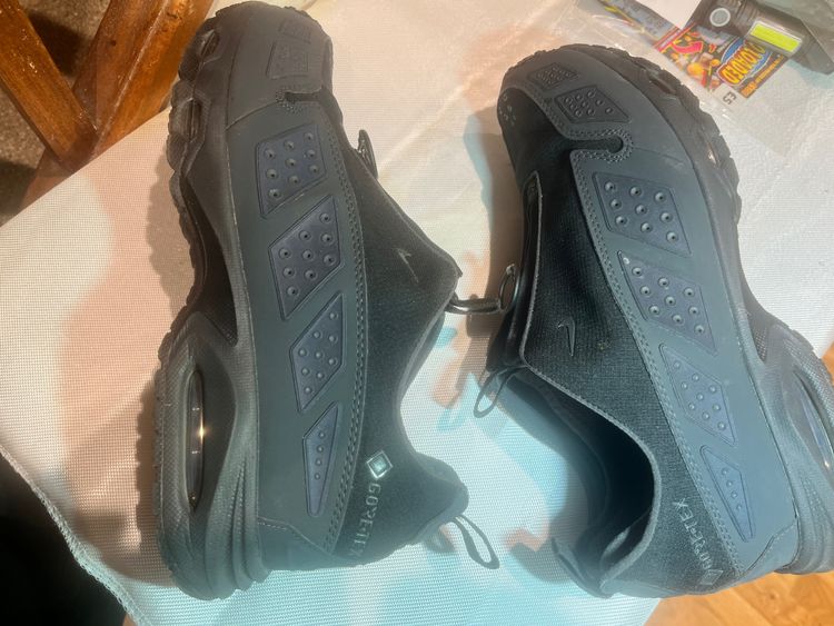 Nike Air Gore-Tex Shoes 3
