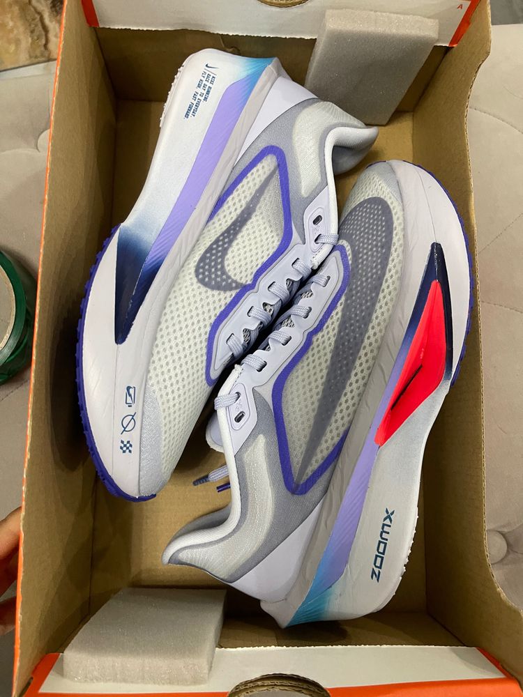 Nike Nike W Zoom Fly 6 Running Shoes product image