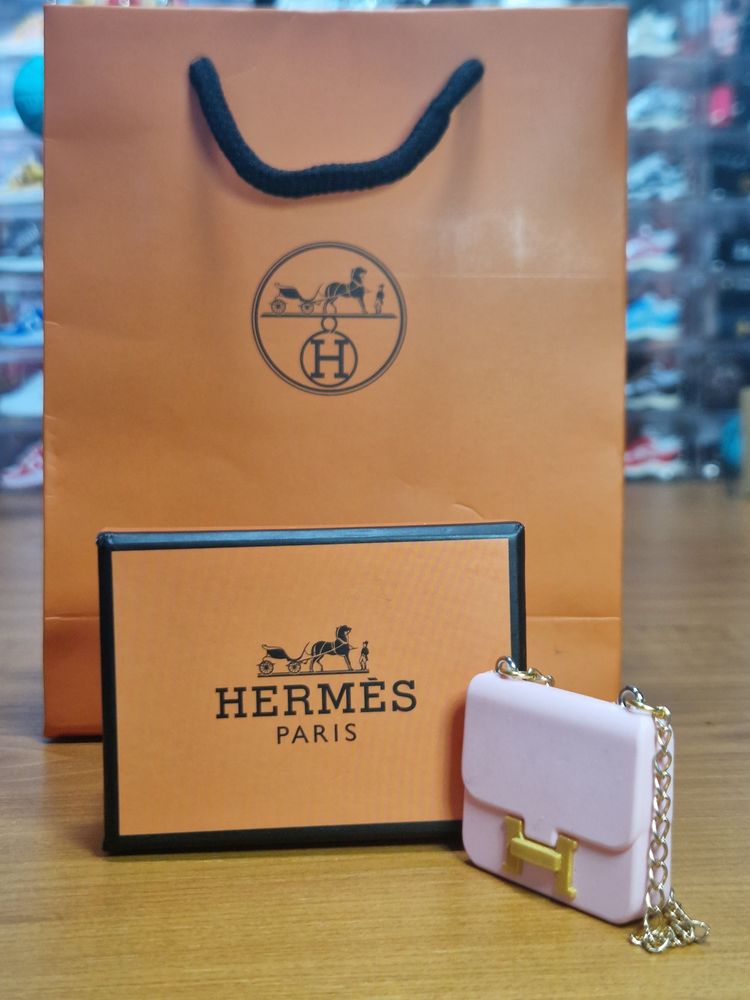 Hermès Small Chain Bags